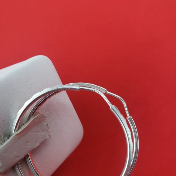 Sterling silver ladies hoop earrings New - Picture 11 of 14